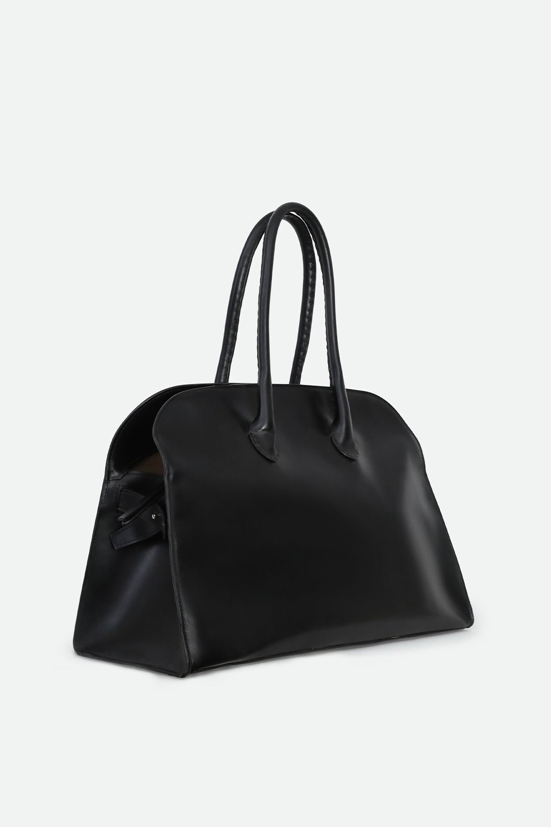 HANDBAG IN BLACK ITALIAN LEATHER